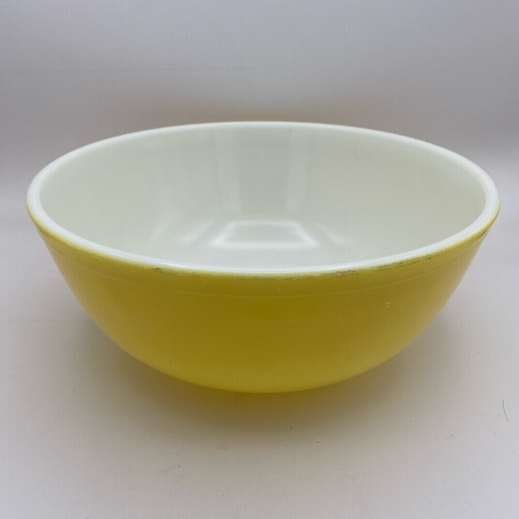 Pyrex Other - Pyrex Yellow Mixing Bowl #404 Primary Colors 4 Qt Large Nesting MCM Vintage